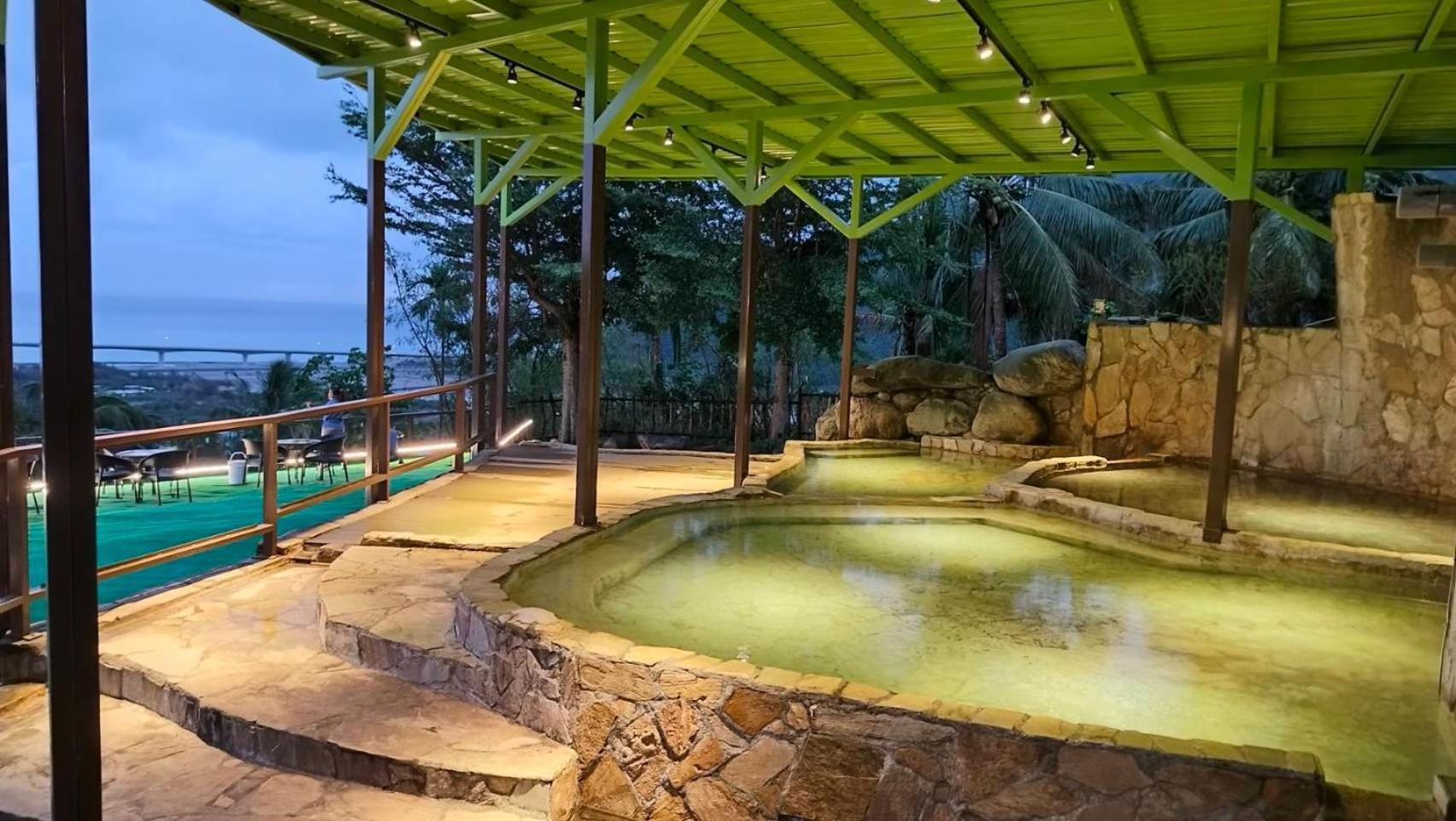 Bed and Breakfast 山水妍溫泉會館-台東館 Таймалі Екстер'єр фото